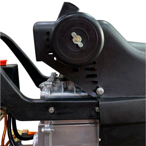 Compresor Profesional marca Tecraft Industry de 24L 2HP con conexión a 110v.