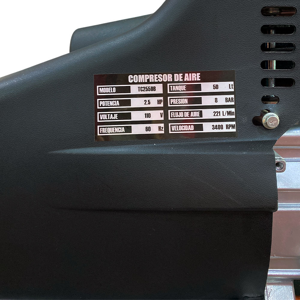 Compresor Profesional de tiro directo marca Tecraft Industry de 50L 2.1/2 HP con conexión a 110v.