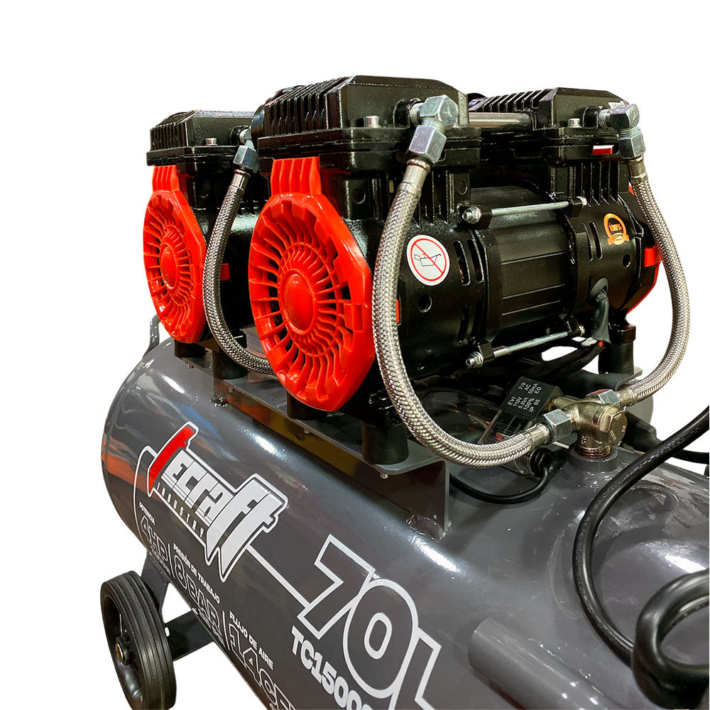Compresor Profesional de tiro directo marca Tecraft Industry de 70L 3HP con conexión a 110v.